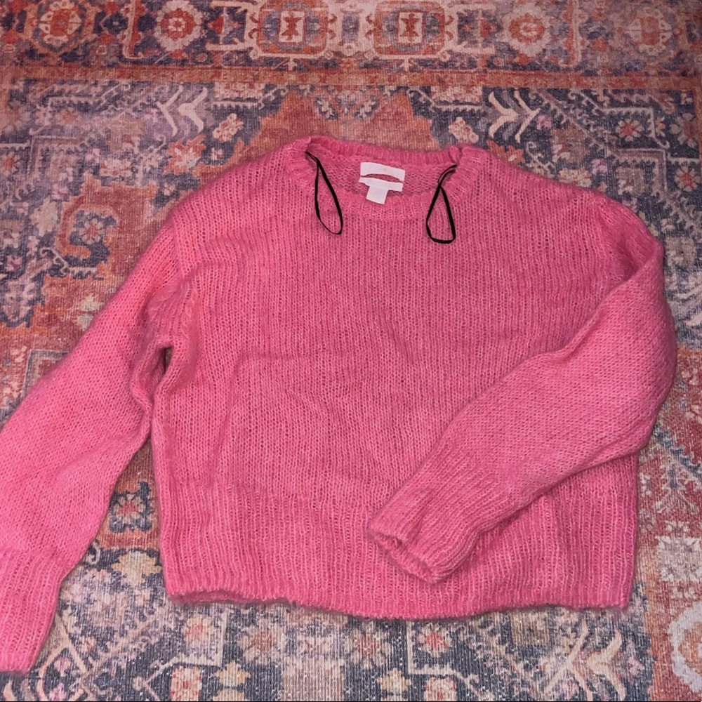 H&M Cropped Bright Pink Sweater